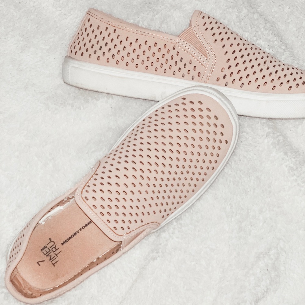 Slip on sneakers